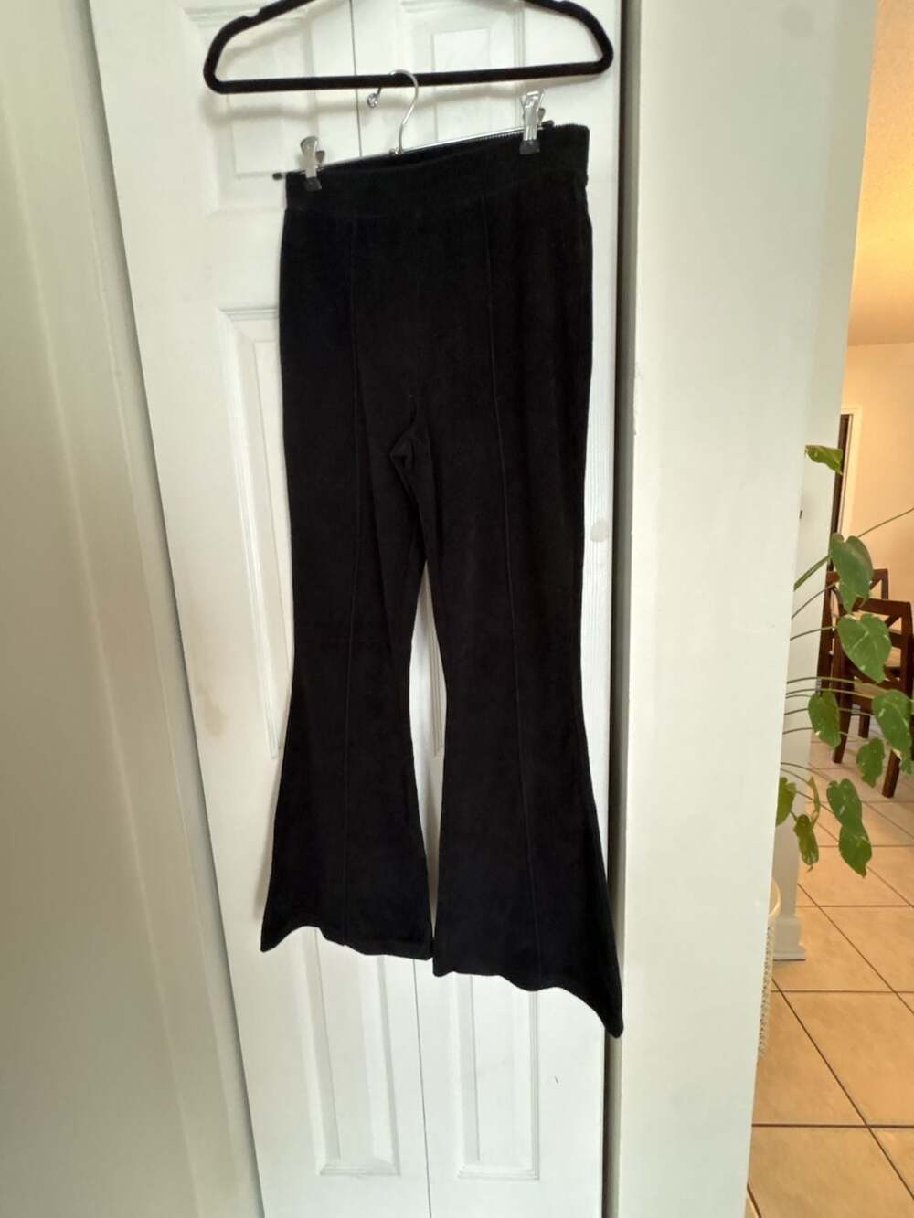 Aerie Flare Pants Size S Regular Black Velour Lounge